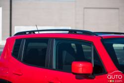 2016 Jeep Renegade roof rails