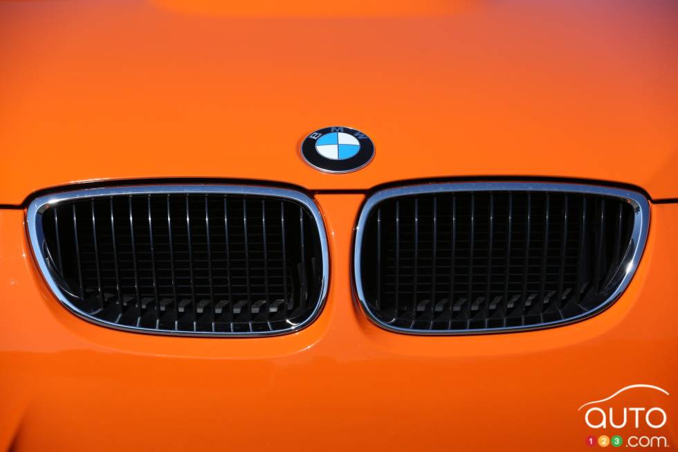 front grille détails