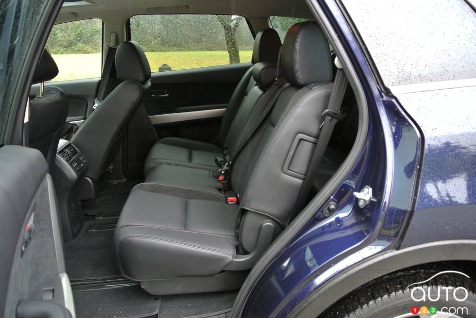 Second row bench seats