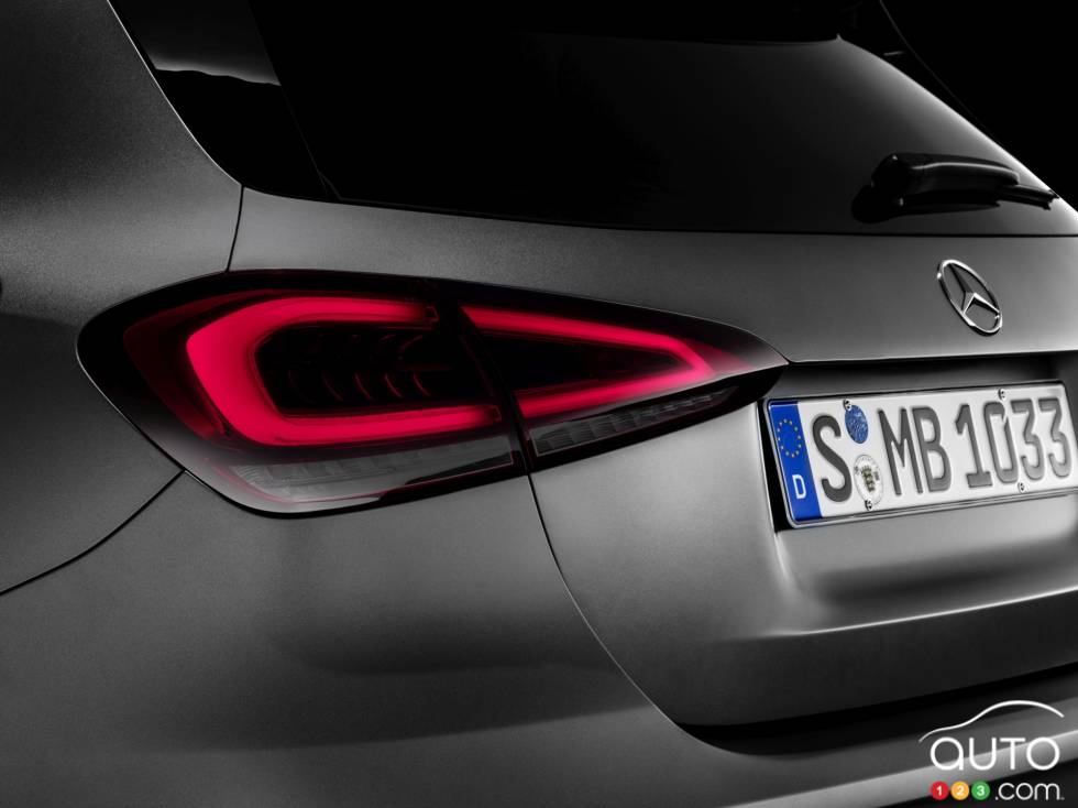 Rear headlight