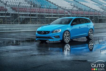 Photos de la Volvo V60 Polestar 2015