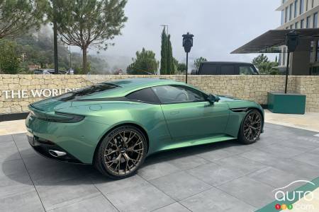Photos de l'Aston Martin DB12 2024