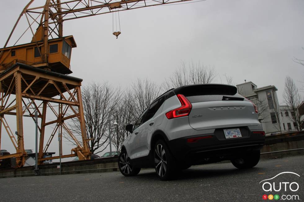 We drive the 2021 Volvo XC40 Recharge