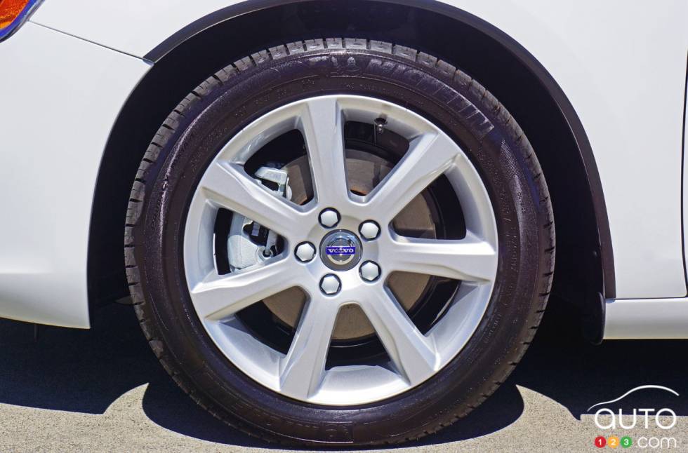 2016 Volvo V60 T5 wheel