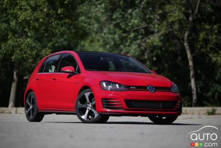 2015 Volkswagen GTI pictures