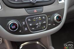 Contrôle du système de climatisation de la Chevrolet Malibu 2016