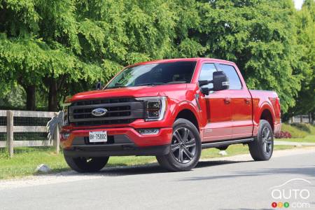 2023 Ford F-150 PowerBoost pictures