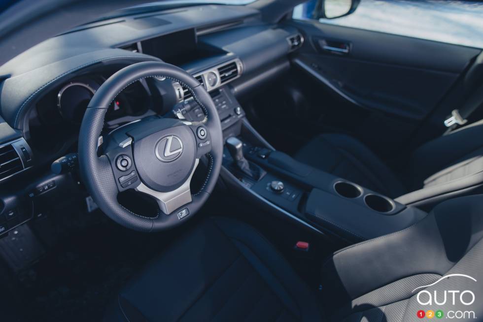 2016 Lexus IS300 AWD cockpit