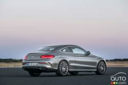 2017 Mercedes-Benz C-Class rear 3/4 view