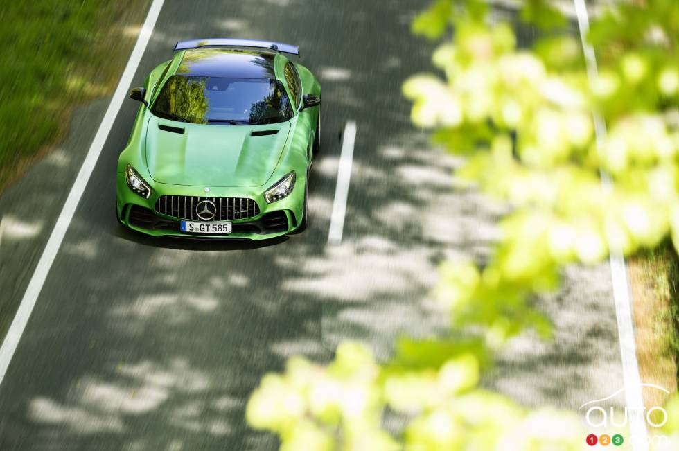 Conduite de la Mercedes-AMG GT R 2017