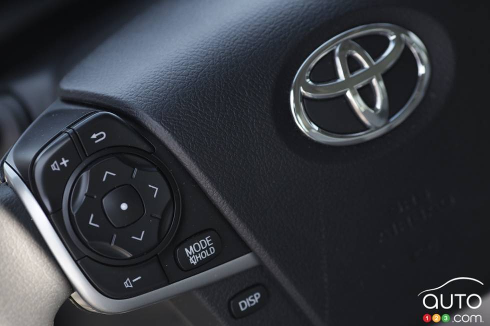 steering-mounted controls