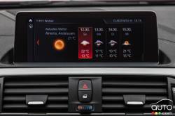 Multimedia display of the 2018 BMW 2 Series Coupe