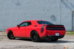 2015 Dodge Challenger RT Scat Pack rear 3/4 view