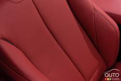 Détail siège de la BMW 228i xDrive Cabriolet 2015