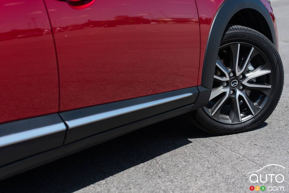 2016 Mazda CX-3 GT wheel