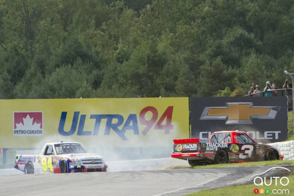 Ty Dillon, Chevrolet Bass Pro Shops - Tracker Boats gets spun around by Chase Elliott, Chevrolet Aaron's Dream Machine / Hendrickcars.com in the last turn of the last lap of the race