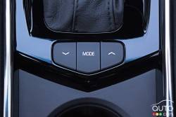 Boutton de contrôle des modes de conduite de la Cadillac ATS V Coupe 2016