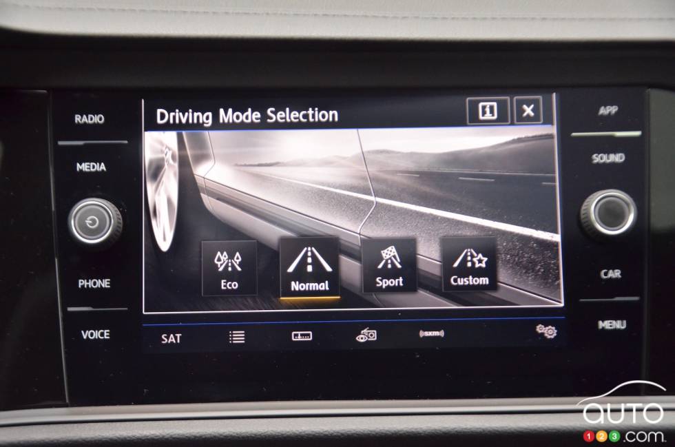 We drive the 2019 Volkswagen Jetta GLI