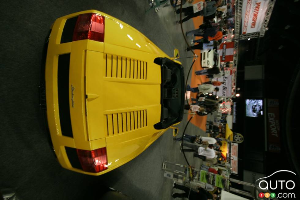 Montreal National Sport Compact 2006
