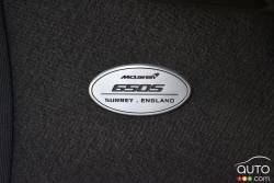 2015 McLaren 650S model badge