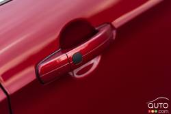 Poignée de porte sans clé de la Ford Escape Ecoboost Titanium 2015