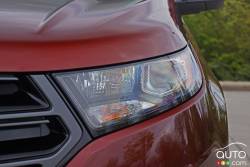 2016 Ford Edge Sport headlight