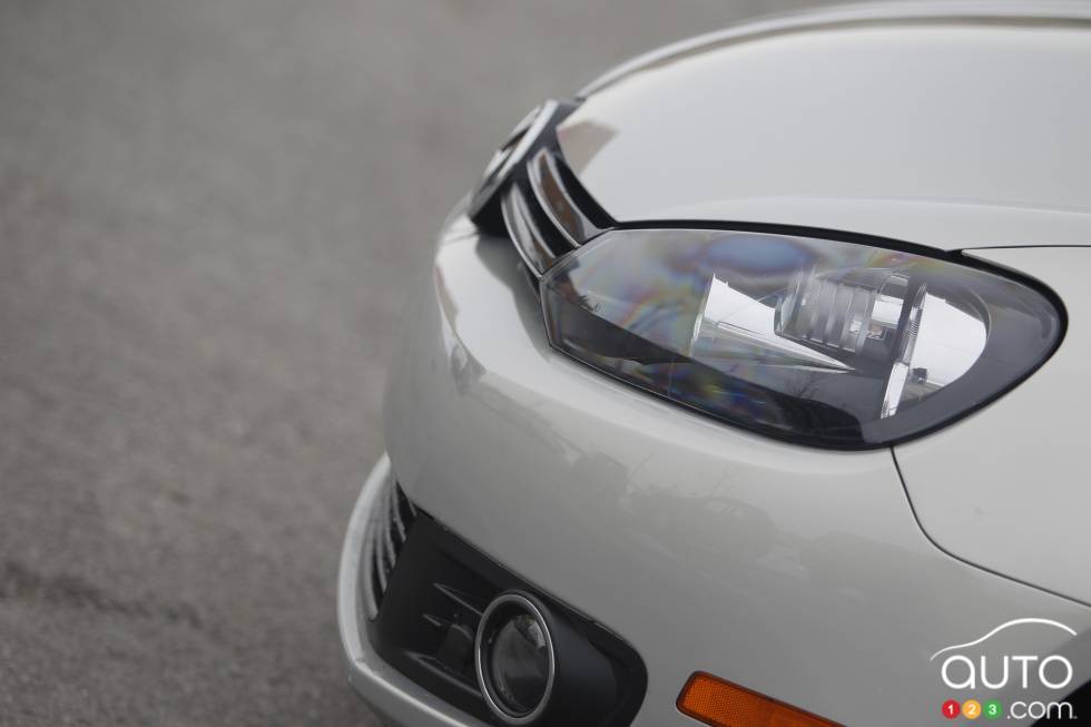 Phare avant et calandre