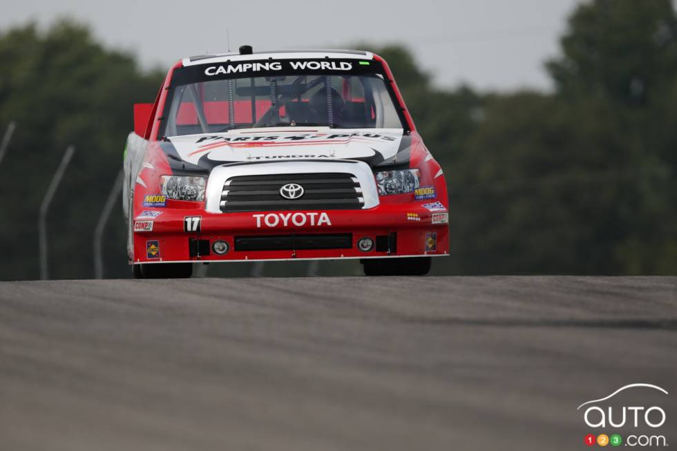 Timothy Peters, Toyota Parts Plus en action lors de la pratique de vendredi après-midi
