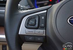 2016 Subaru Outback 2.5i limited steering wheel mounted audio controls