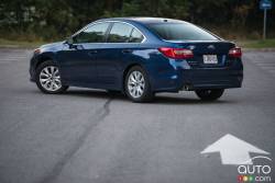 2016 Subaru legacy 2.5i Touring rear 3/4 view