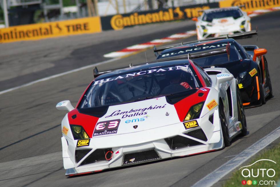 action en piste et hors piste