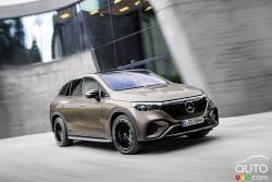 Introducing the 2023 Mercedes-Benz EQE SUV