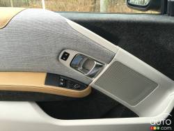 2016 BMW i3 door panel