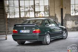 BMW E36 M3 rear 3/4 view