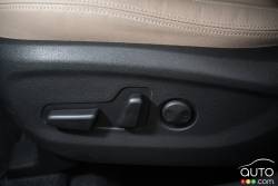 2016 Hyundai Tucson seat detail