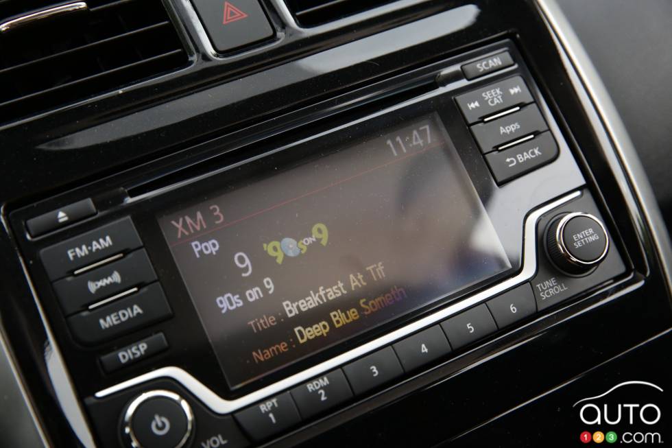 écran du système d'info-divertissement