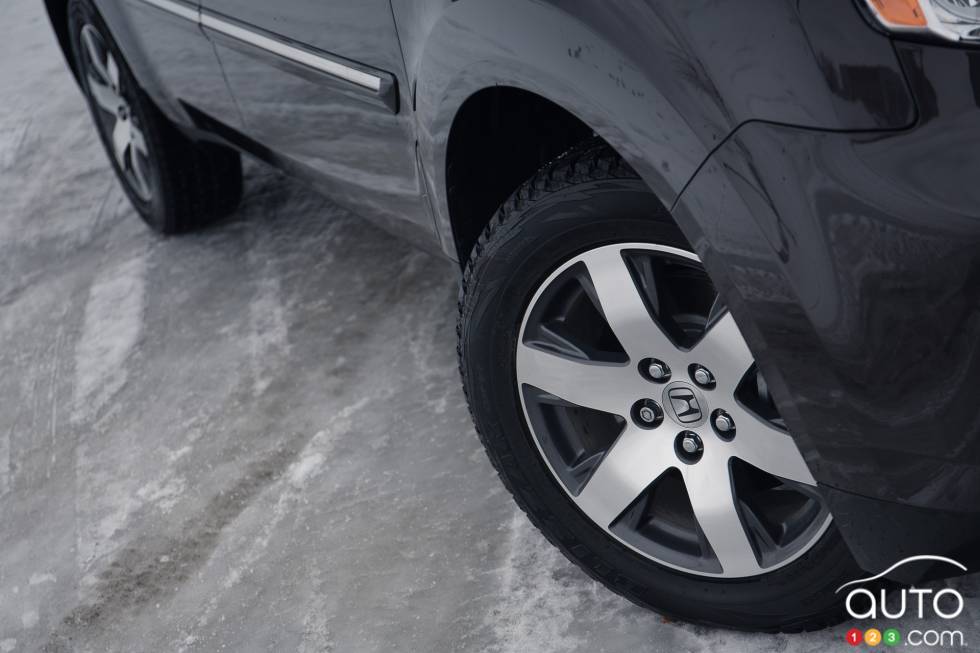 2013 Honda Pilot Touring picture Auto123