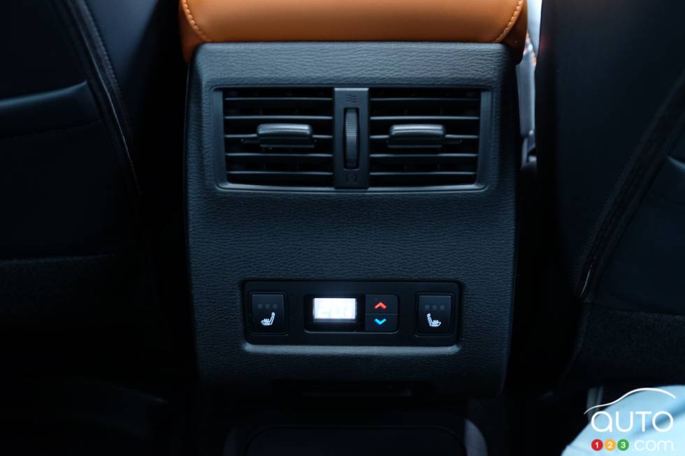 Nous conduisons le Mitsubishi Outlander PHEV 2023