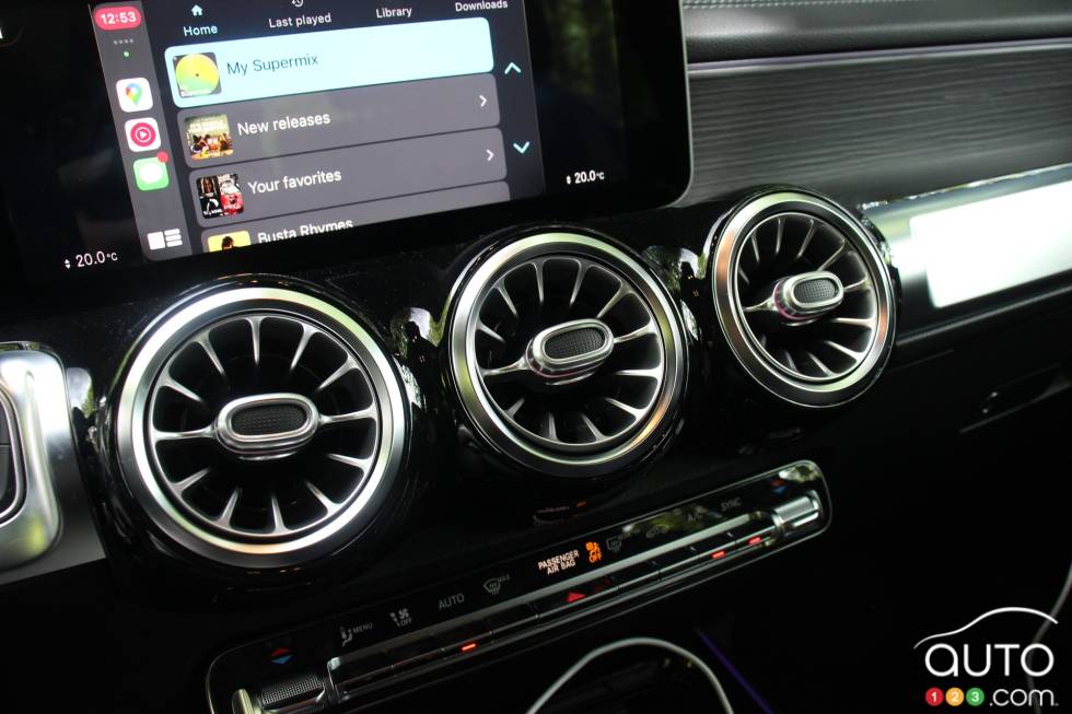 We drive the 2021 Mercedes-AMG GLB 35