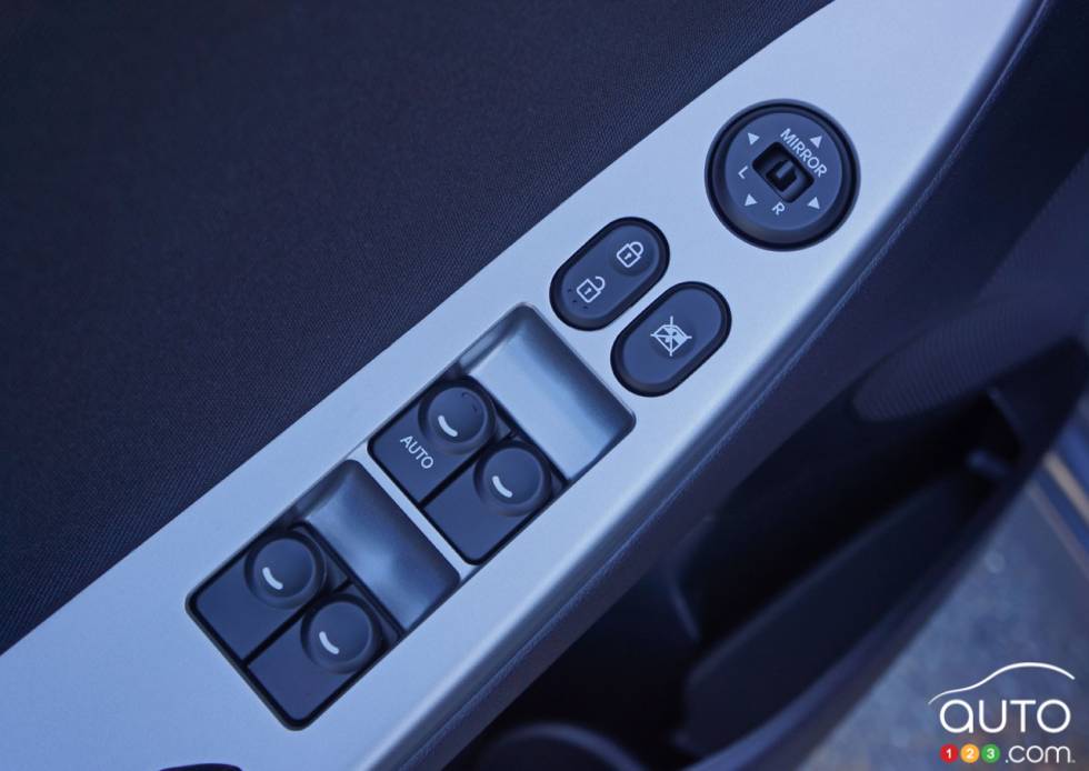 Détail intérieur de la Hyundai Accent 2016