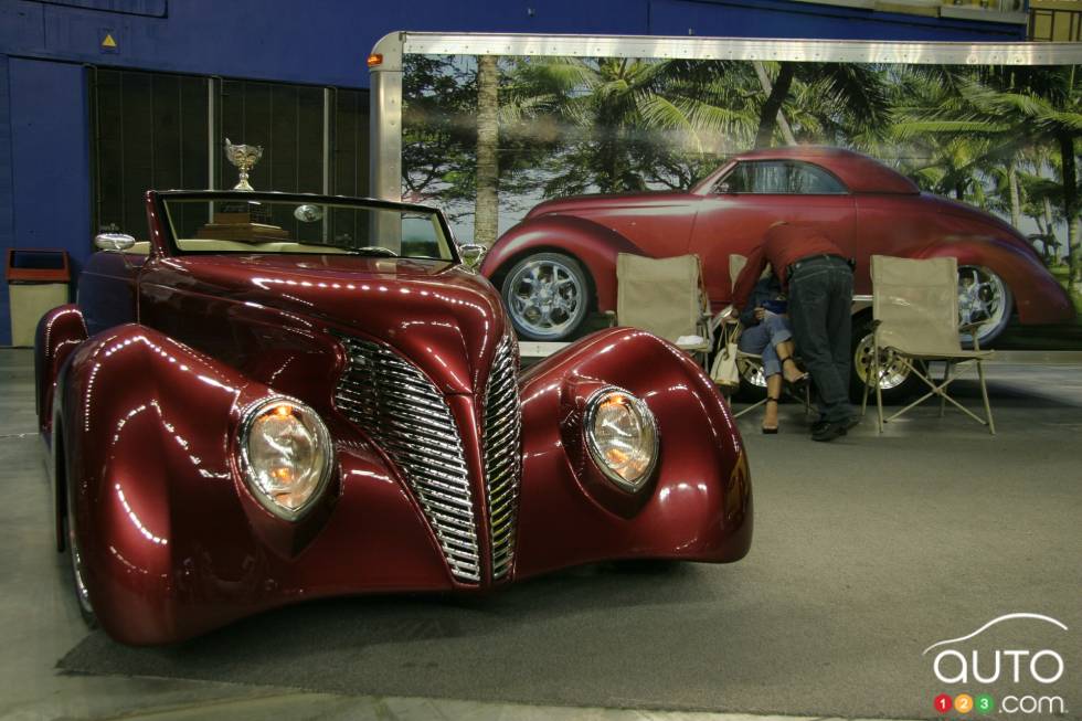 Montreal National Sport Compact 2006