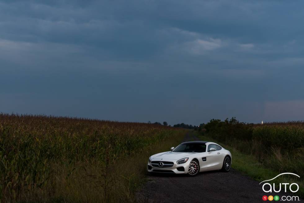 2016 Mercedes AMG GT S front 3/4 view