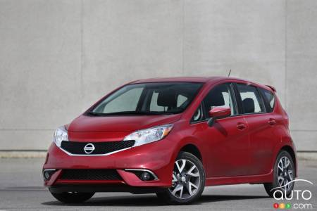 2014 Nissan Versa Note pictures