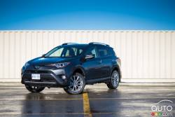 2016 Toyota Rav4 AWD limited front 3/4 view