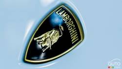 Introducing the Lamborghini Countach LPI 800-4