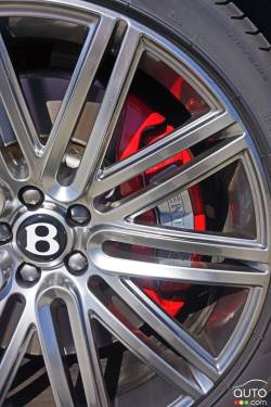 Freins de la Bentley Continental GT Speed Convertible 2016