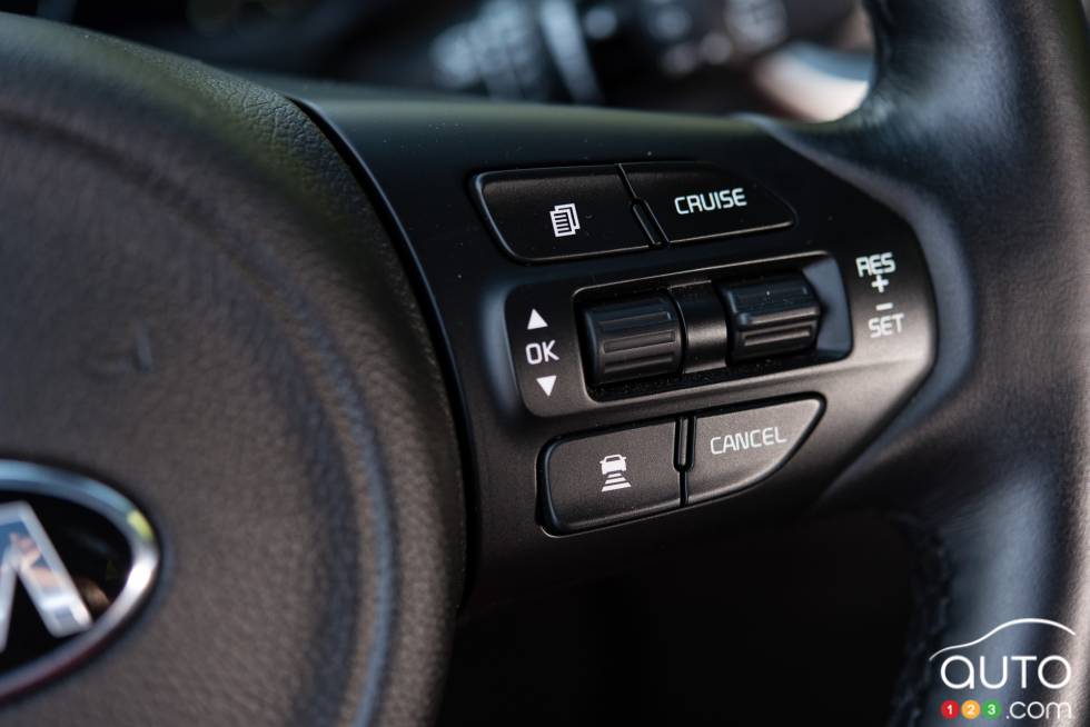 Steering wheel mounted cruise controls