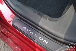 The new 2019 Toyota Avalon