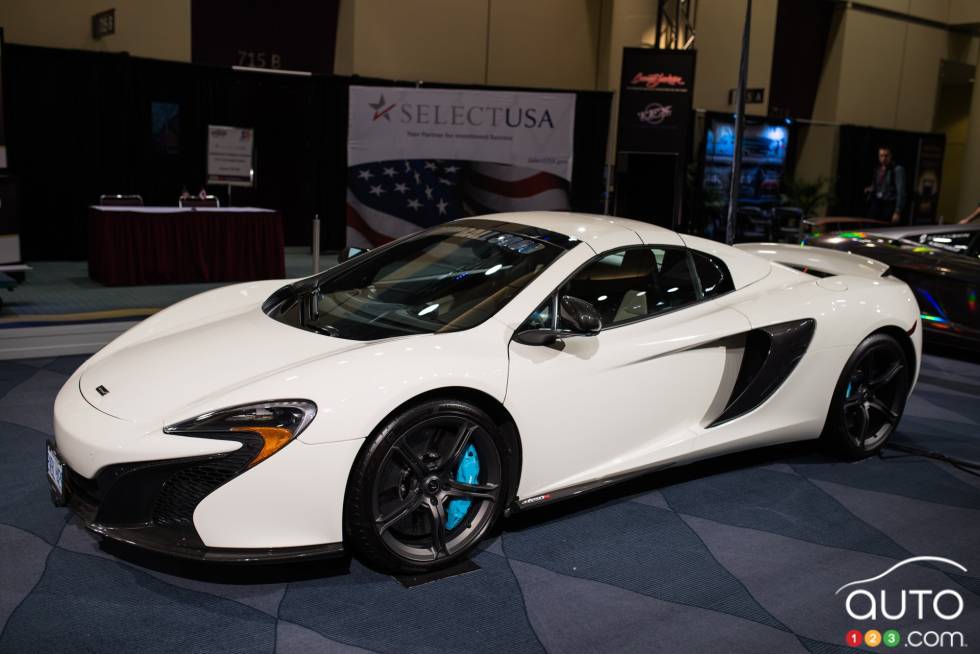 Mclaren 570s au Salon de l'auto de Toronto 2016