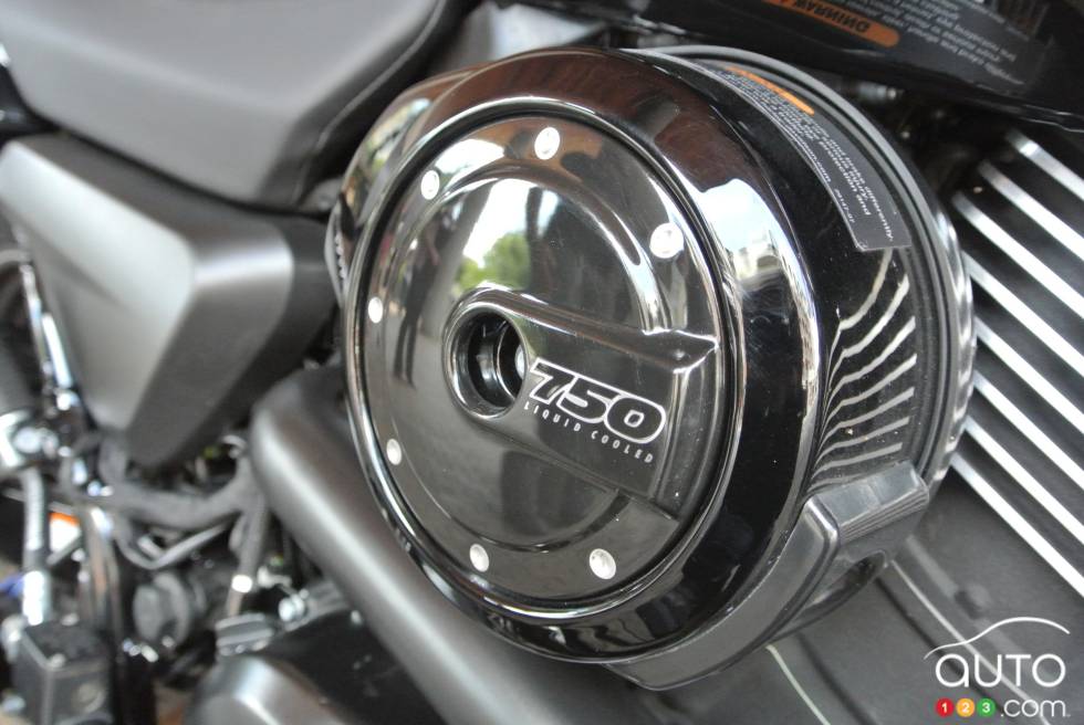 engine détails